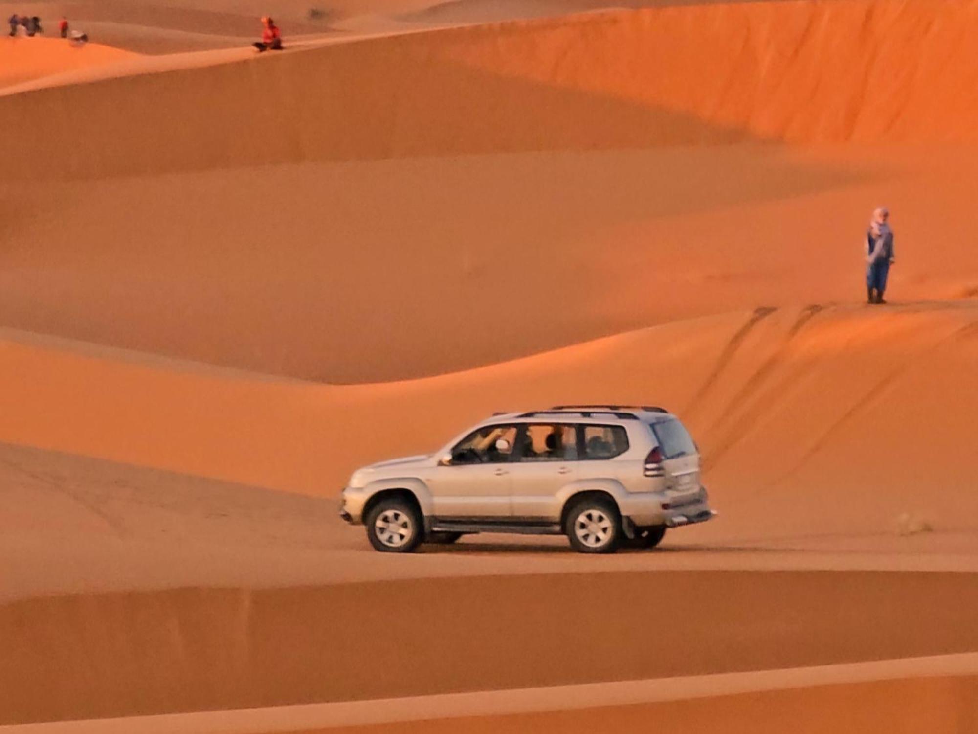 Sahara Deluxe Camp Ξενοδοχείο Merzouga Εξωτερικό φωτογραφία
